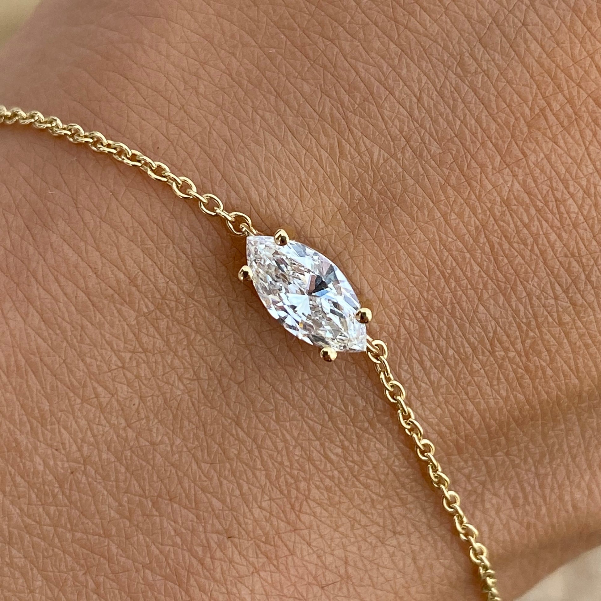 #צבע_זהב צהוב