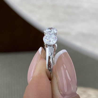 טבעת חצי שיבוץ יהלום | 3.51 קראט