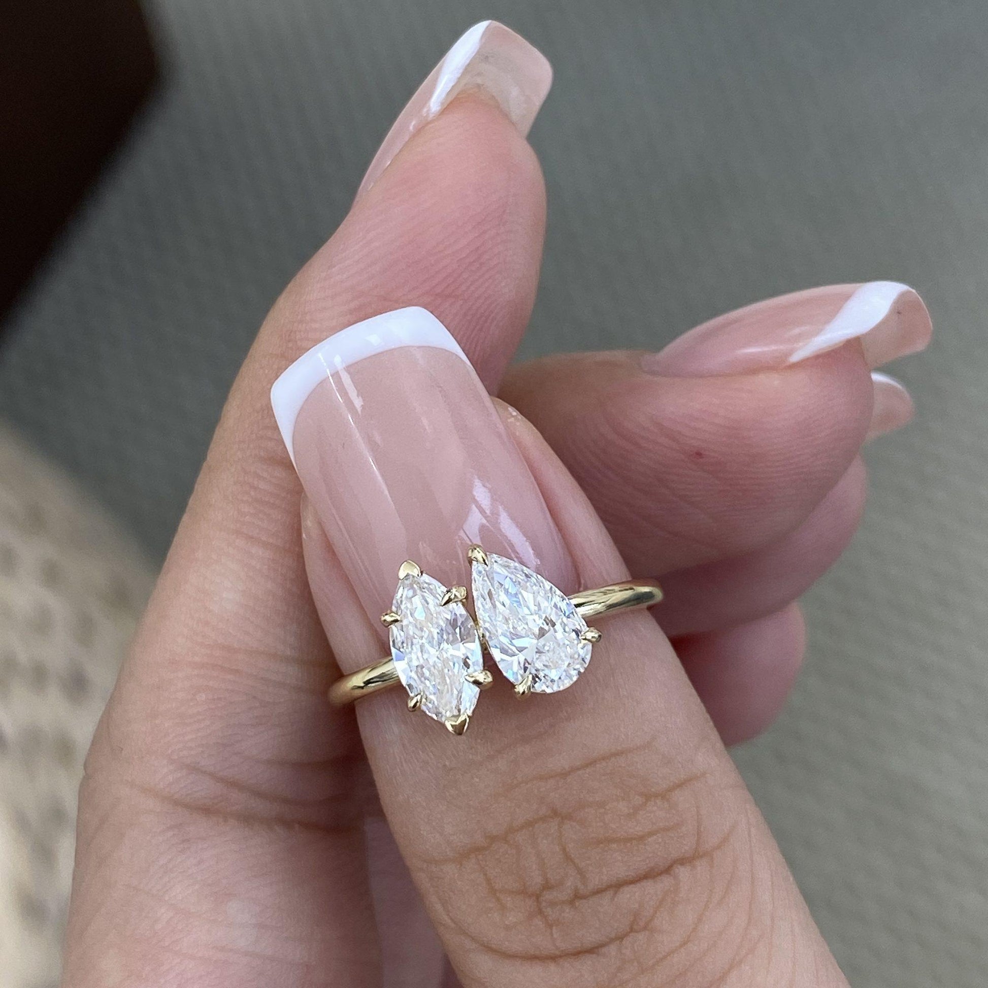 #צבע_זהב צהוב